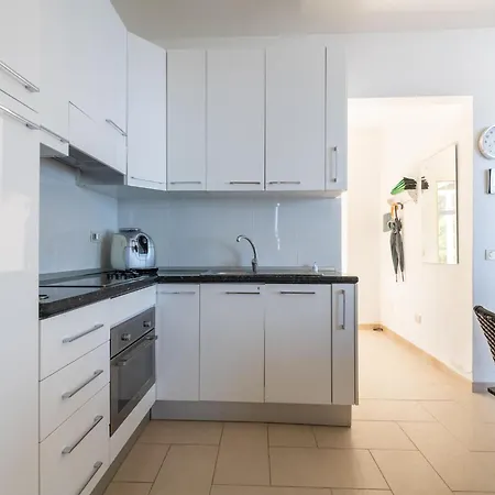 Apartment Seaview In With Swimming Pool